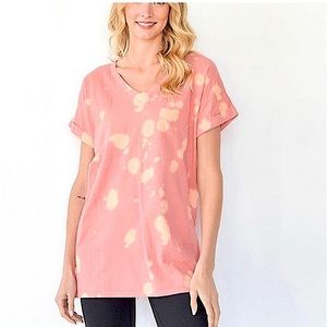 🆕🌿🧡SEW IN LOVE: CORAL Bleach Splatter V Neck Top SMALL
